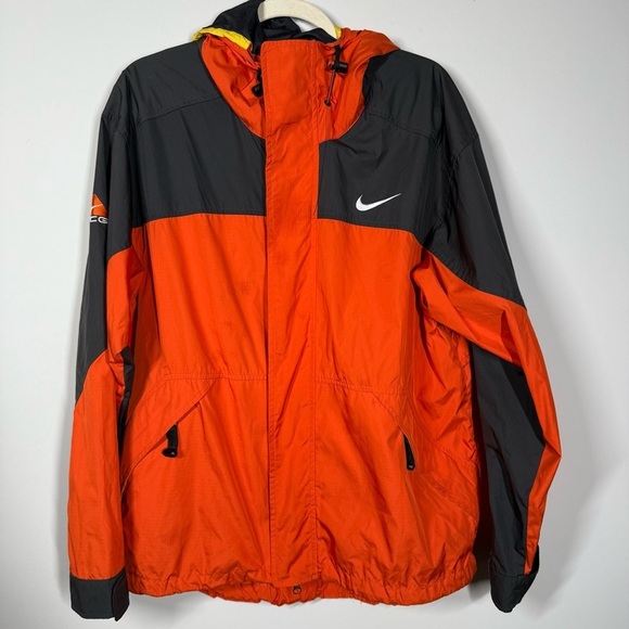 Nike Other - Nike Vintage ACG orange and black jacket size medium